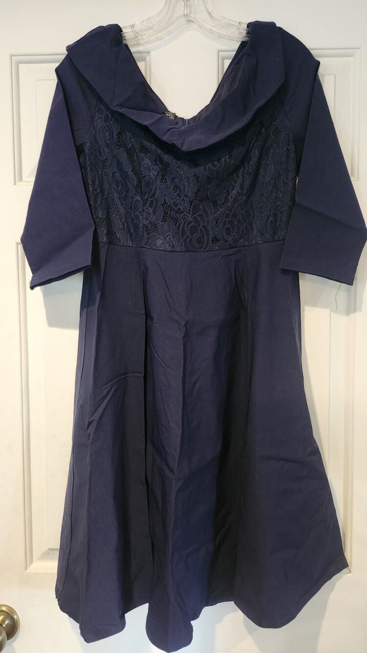 HOMEYEE Navy Blue Lace Off-The-Shoulder NWT Size 8 3/4 Sleeve Fit & Flare #219